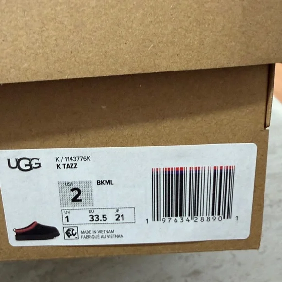 UGG Tazz Little Girl Black Slippers *2 - Picture 7 of 8